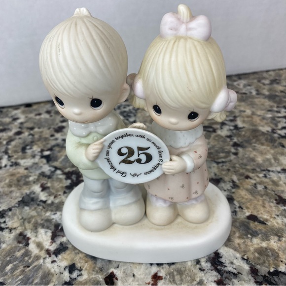 Precious Moments God Blessed Our Years Together with Love 25th 1983 - Picture 3 of 12